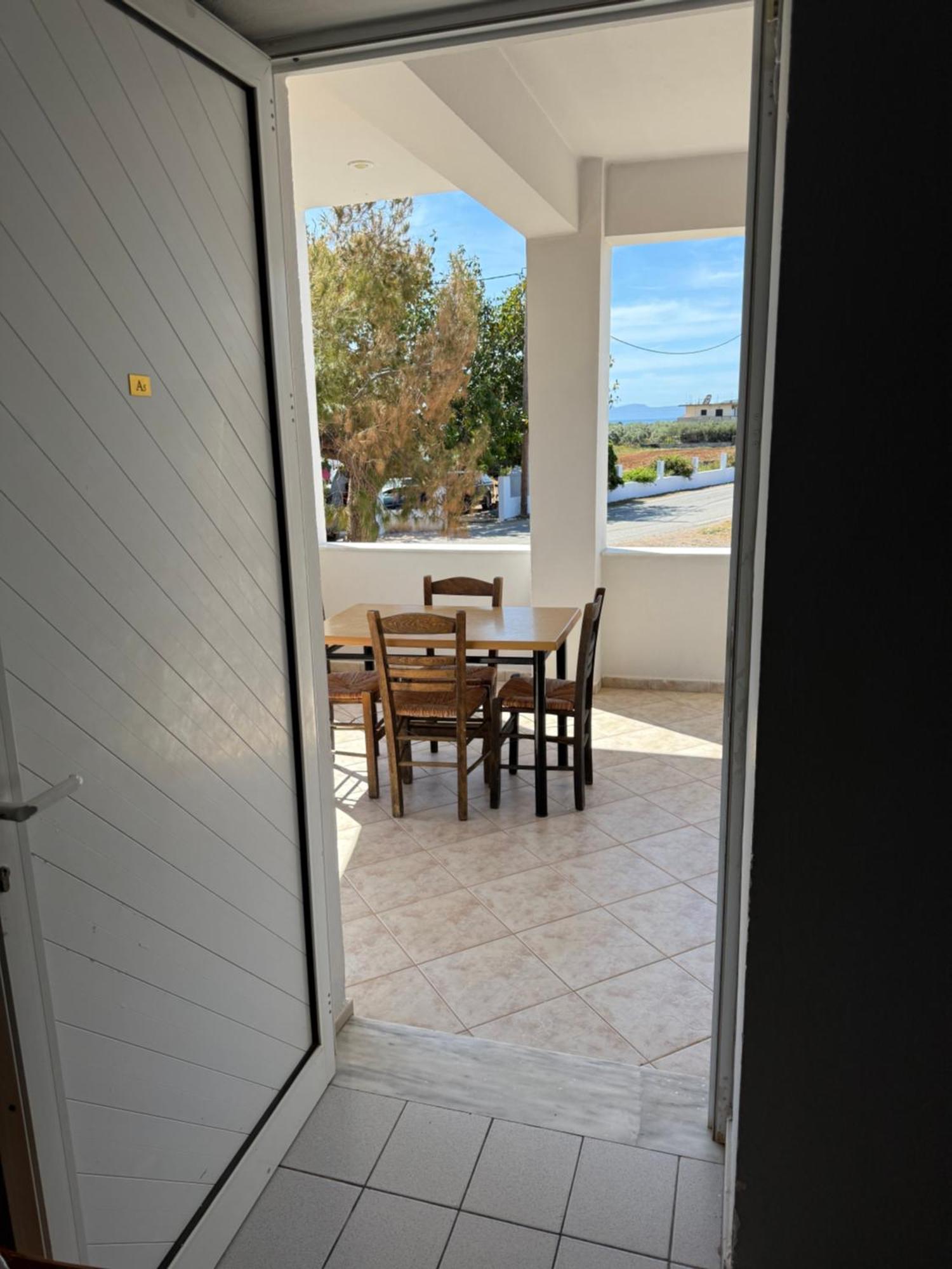 Vias Ξενοδοχείο Neápolis Εξωτερικό φωτογραφία