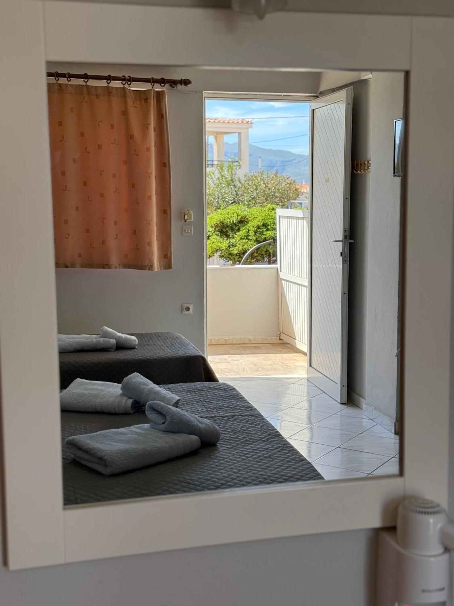 Vias Ξενοδοχείο Neápolis Εξωτερικό φωτογραφία